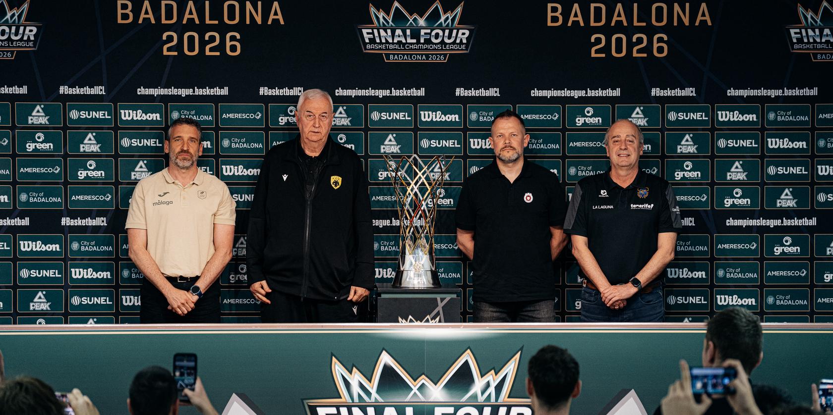 Entrenadores rueda de prensa F4 BCL